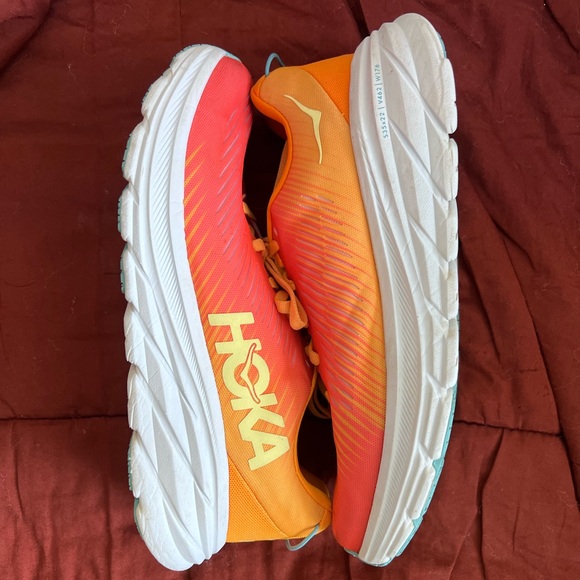 ✨EUC✨ Hoka Rincon 3 Camellia/Radiant Yellow Women's Running Shoes - Picture 8 of 13